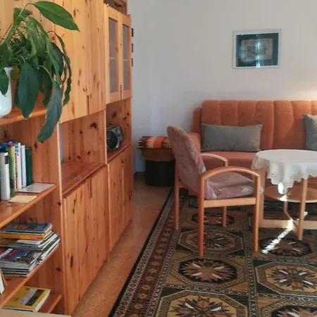 S Viering アパート *